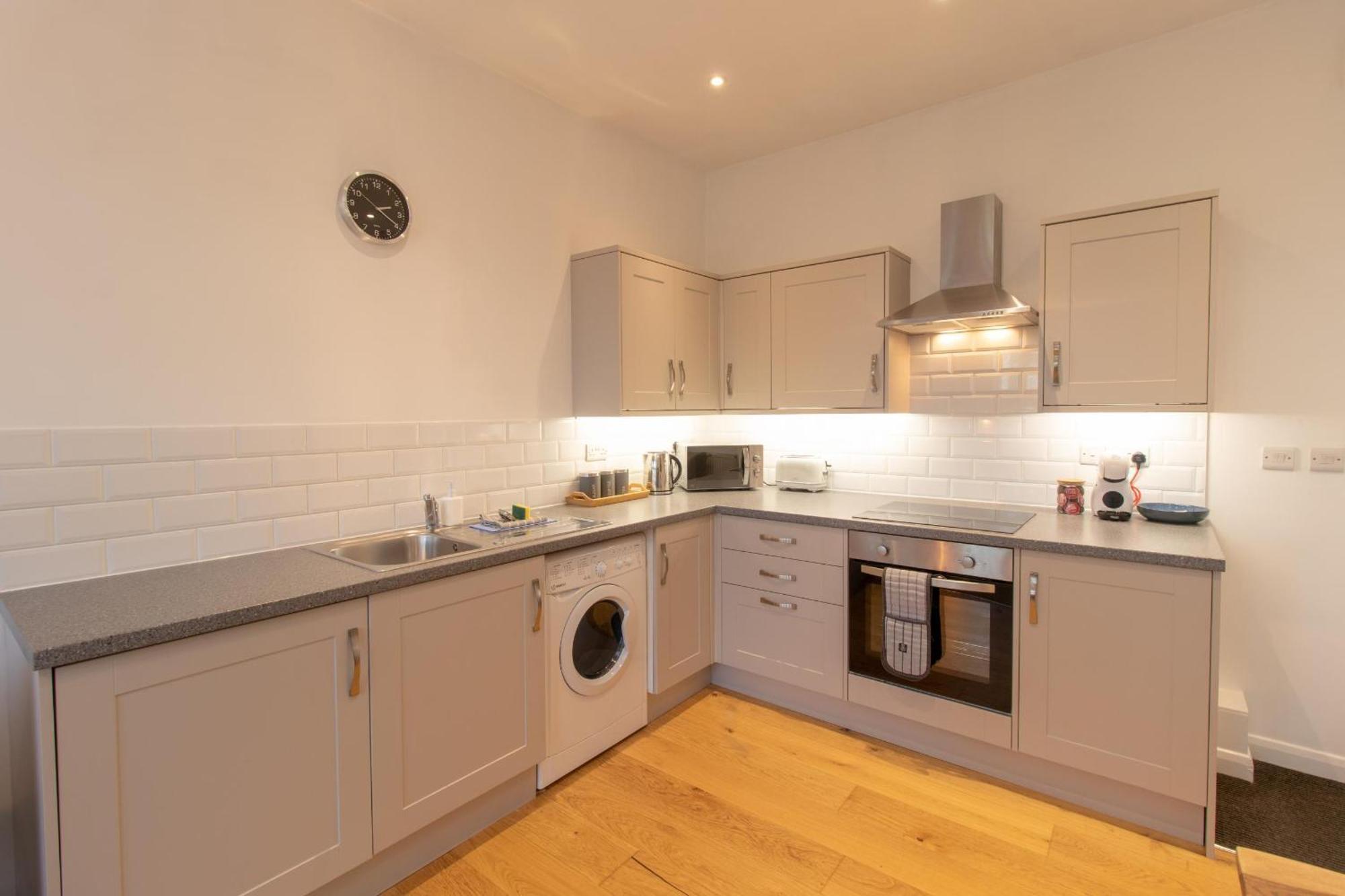 Crescent House Apartments Telford Cameră foto
