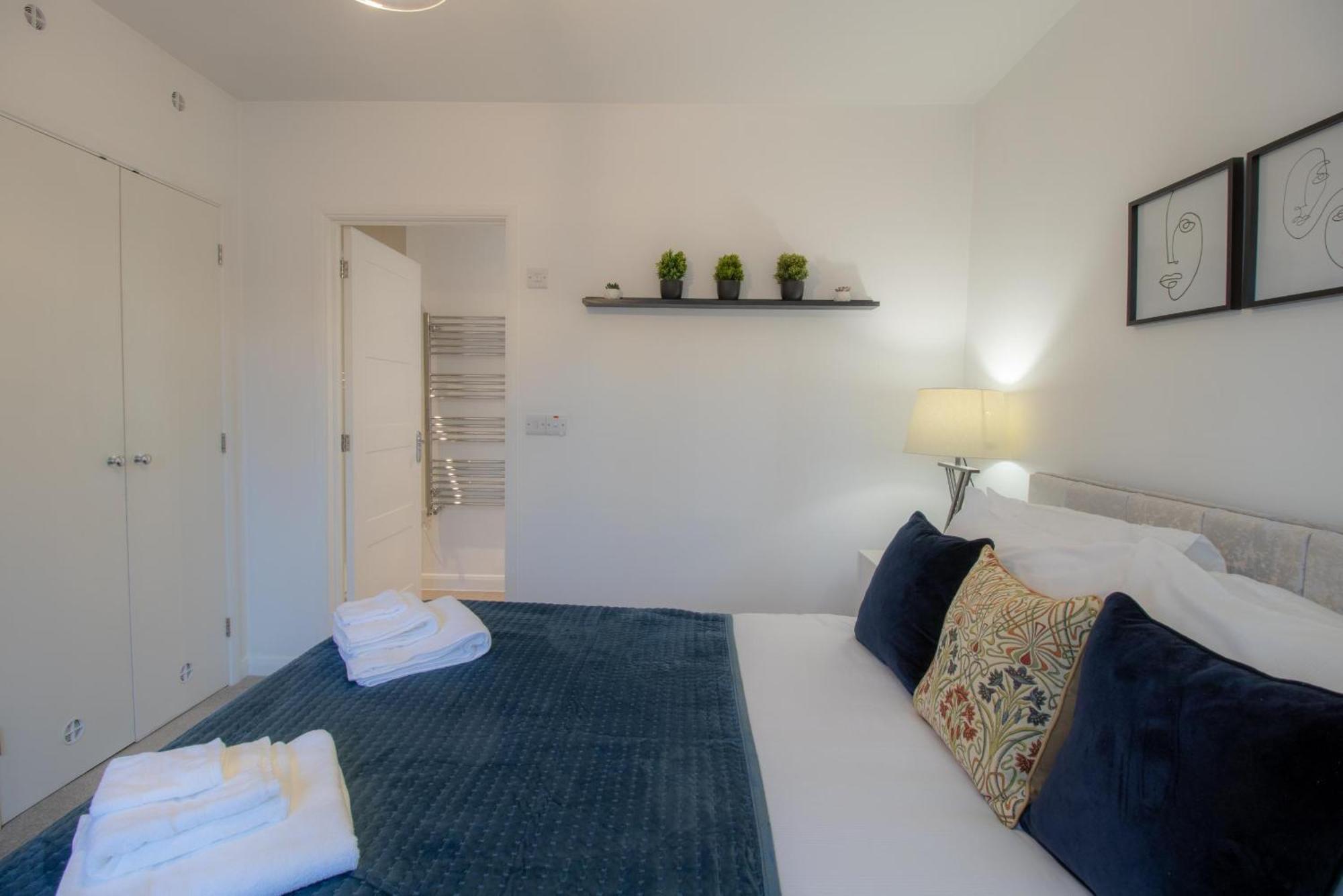 Crescent House Apartments Telford Cameră foto